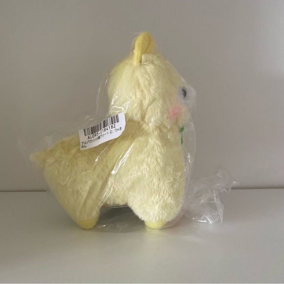 Amuse Yellow Alpacasso Alpaca Plush - Picture 2 of 4